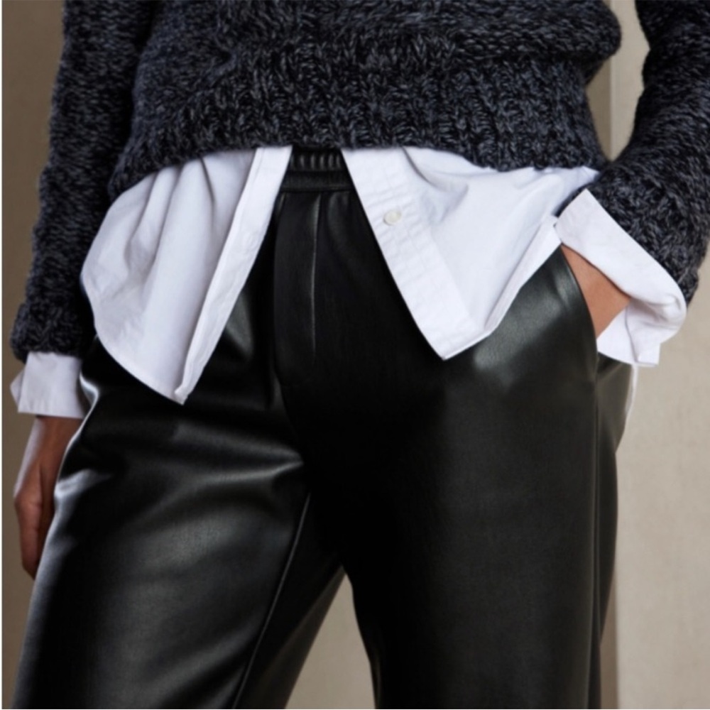 Banana Republic Black Vegan Faux Leather Jogger Pants Sz MP medium petite - Picture 4 of 11
